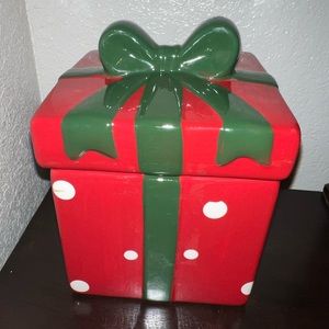 Present cookie jar